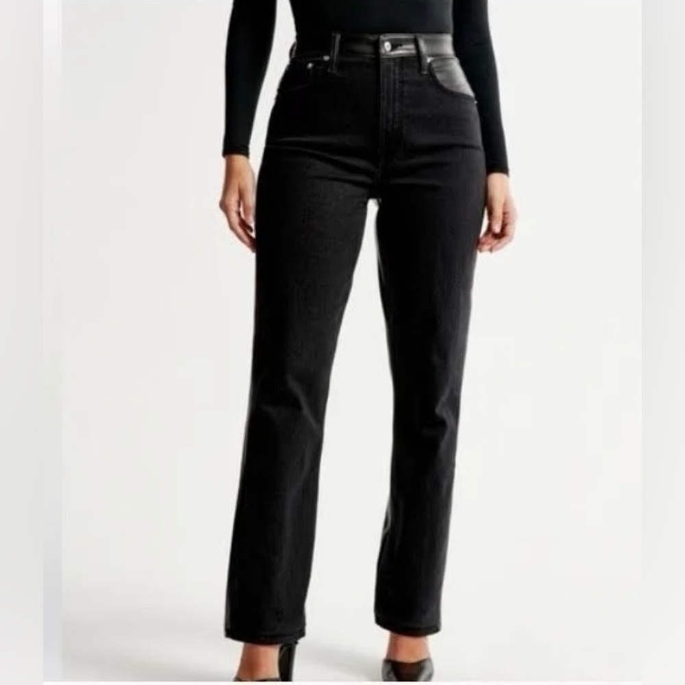 Abercrombie & Fitch Mixed Fabric Ultra High Rise Ankle Straight Jean